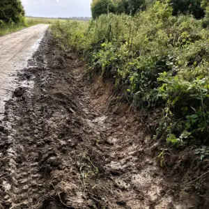 déviation du fossé vers mare